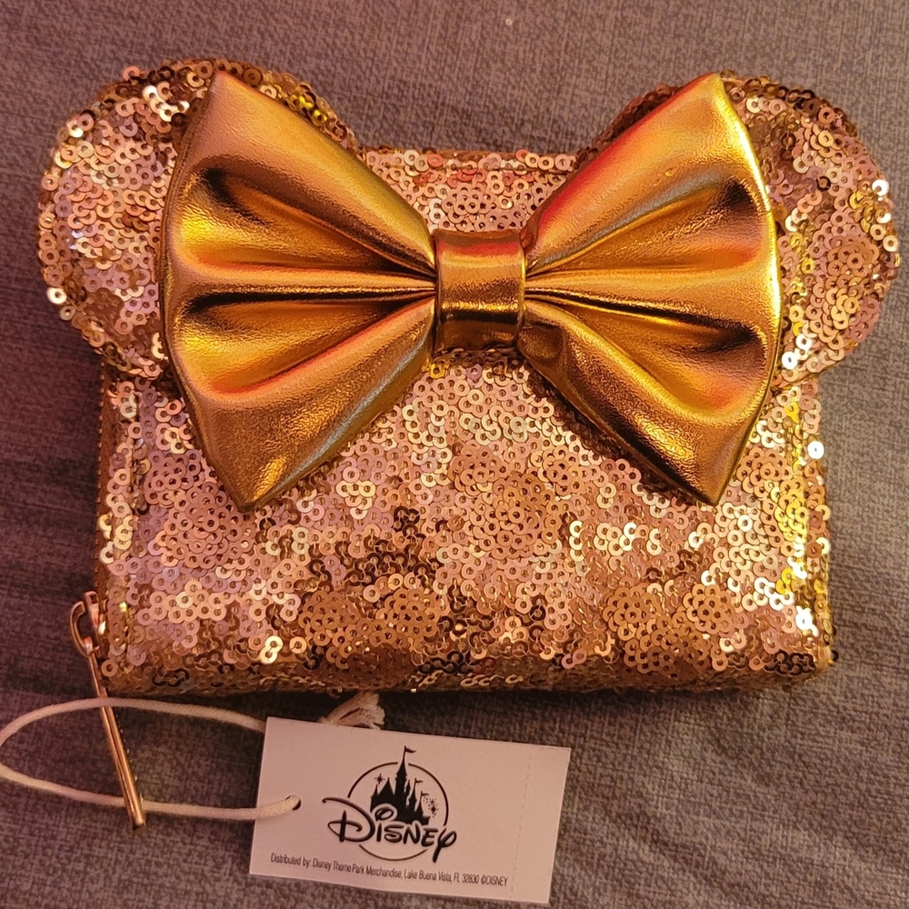 Disney Loungefly Gold Minnie Sequin Bow Ear Wallet! NEW!